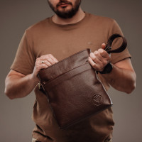 Чоловіча шкіряна сумка через плече (VS013) коричнева