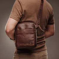 Чоловіча шкіряна сумка через плече (VS081) коричнева