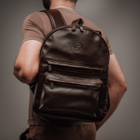 Чоловічий шкіряний рюкзак (VS093) коричневий